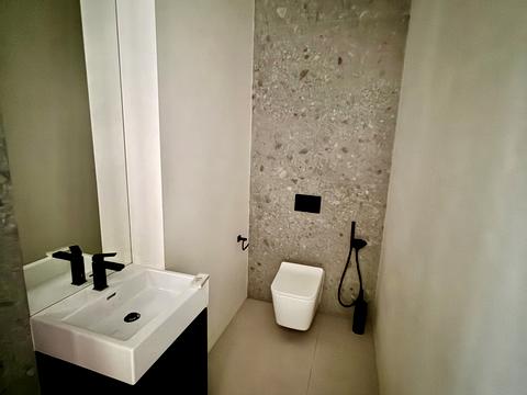 коммерческая по адресу Михаила Максимовича ул. (Трутенко Онуфрия), 28-К