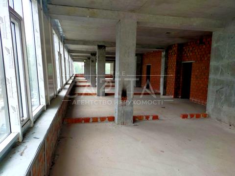 комерційна за адресою Юлії Здановської вул. (Ломоносова), 73-79