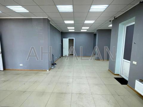 комерційна за адресою Юрія Шумського вул., 5