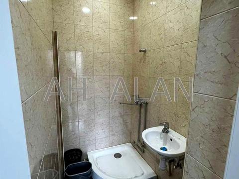 комерційна за адресою Юрія Шумського вул., 5