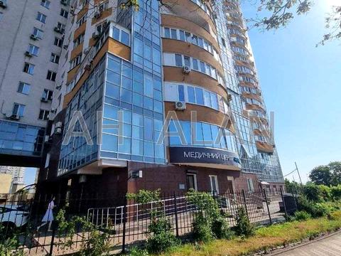 комерційна за адресою Юрія Шумського вул., 5