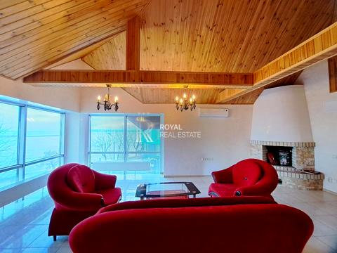 коммерческая по адресу Дніпровський просп., 17