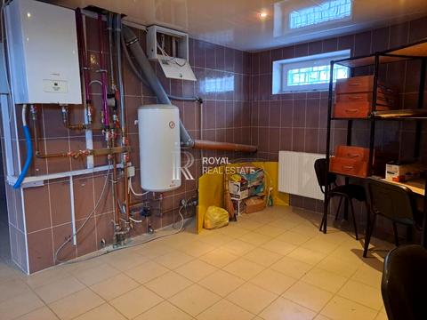 коммерческая по адресу Дніпровський просп., 17