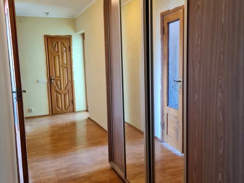 квартира за адресою Тролейбусна вул., 10