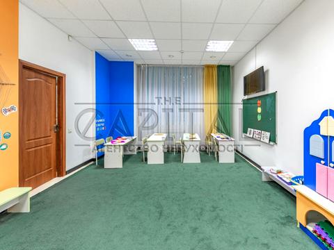 комерційна за адресою Урлівська вул., 21