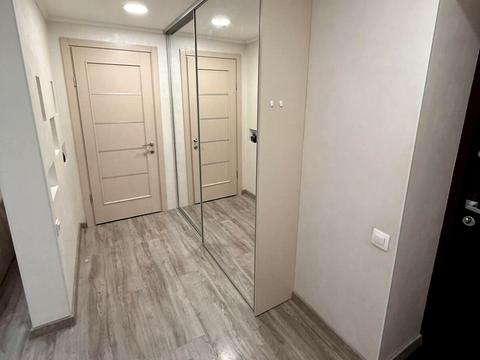 квартира за адресою Героїв Десантників вул., 25