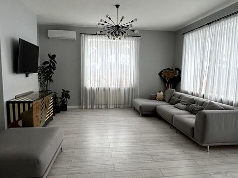 будинок за адресою Катерини Білокур вул., 13