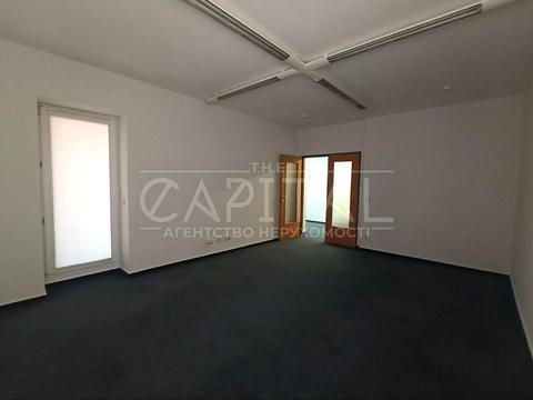 коммерческая по адресу Большая Васильковская ул. (Красноармейская), 9/2