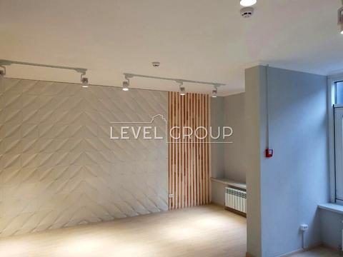 комерційна за адресою Митрополита Василя Липківського вул. (Урицького), 37-В