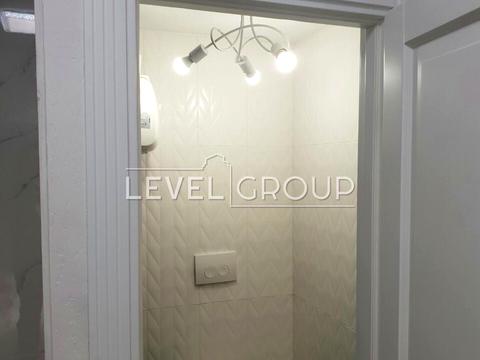 комерційна за адресою Митрополита Василя Липківського вул. (Урицького), 37-В