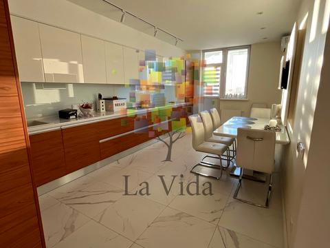 квартира за адресою Казарменна вул. (Григорія Андрющенка), 6-Г