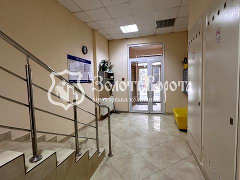 квартира по адресу Ревуцкого ул., 9