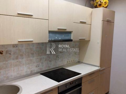 квартира за адресою Богатирська вул., 6-А