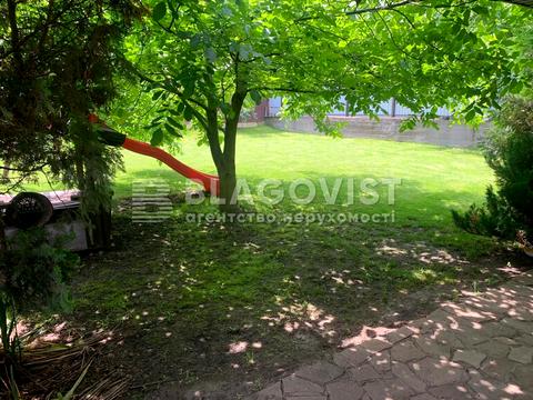 будинок за адресою Вишнева