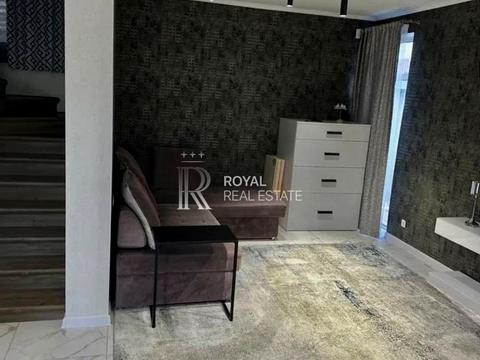 будинок за адресою Чернігівська вул., 10