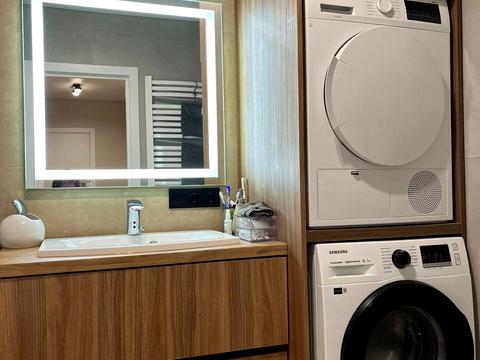 квартира по адресу Химиков ул., 28 к16-18