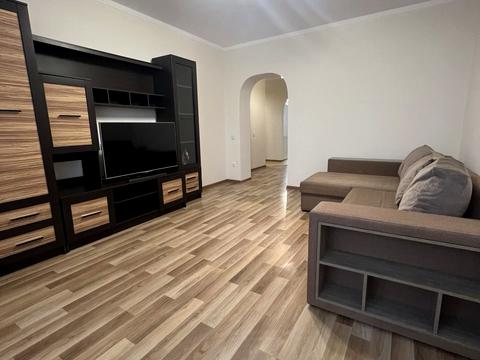 квартира за адресою Кардинала Любомира Гузара вул., 33