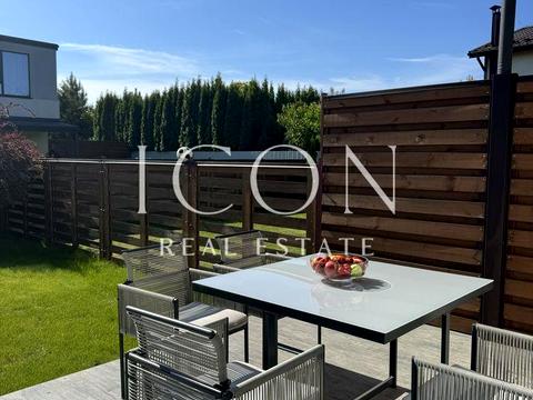 дом по адресу 3-я Строителей ул.