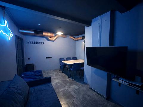 комерційна за адресою Євгена Чикаленка вул. (Пушкінська), 11