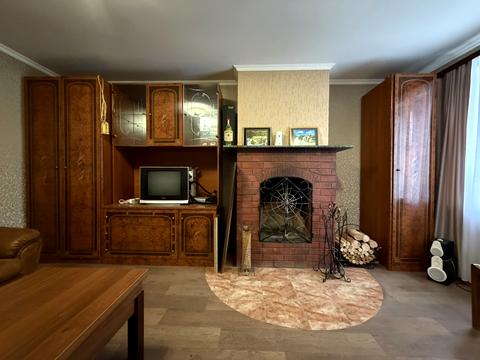 будинок за адресою Колійна вул. (Вороніна), 126