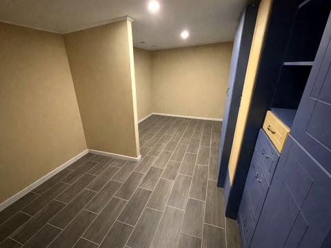 будинок за адресою Колійна вул. (Вороніна), 126