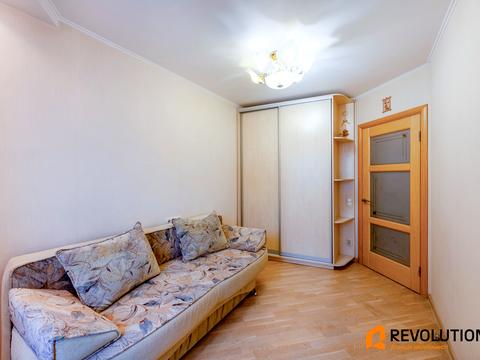 квартира за адресою Романа Шухевича просп. (Генерала Ватутіна), 26-В