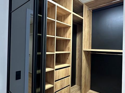 квартира за адресою Приозерна вул., 14