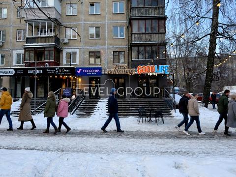 комерційна за адресою Миколи Василенка вул., 8