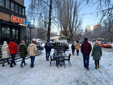 комерційна за адресою Миколи Василенка вул., 8