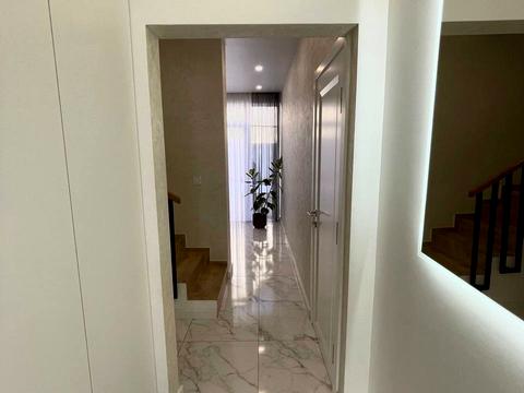 будинок за адресою Озерна