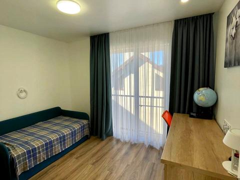 будинок за адресою Озерна