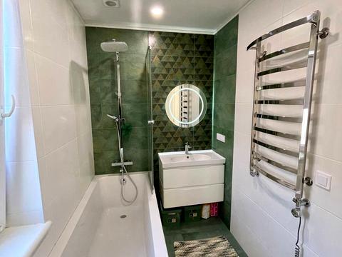 будинок за адресою Озерна