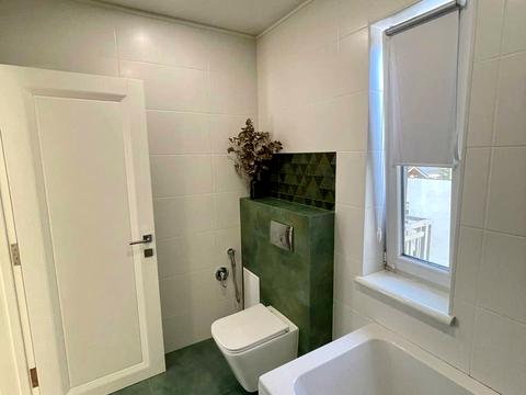 будинок за адресою Озерна