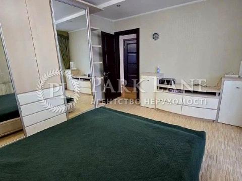 квартира за адресою Дніпровська набережна вул., 1