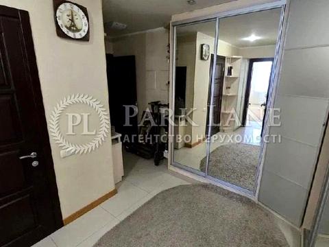 квартира за адресою Дніпровська набережна вул., 1