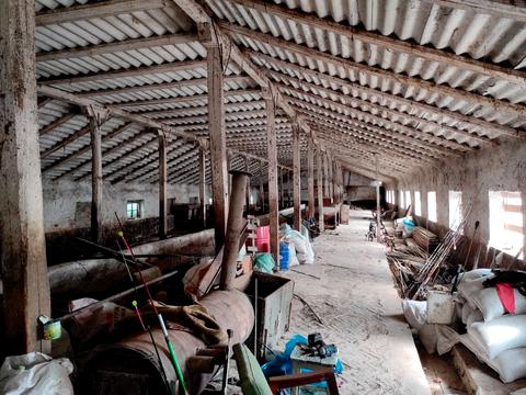 комерційна за адресою Центральна, 165/Б