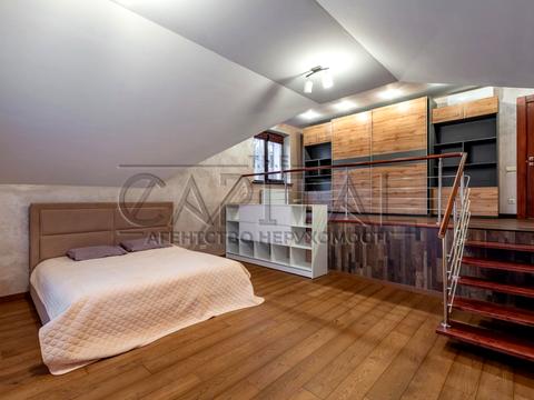 будинок за адресою с. Стоянка, Павла Тичнини