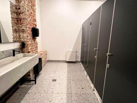 комерційна за адресою Гетьмана Петра Дорошенка вул. (Жовтнева), 37