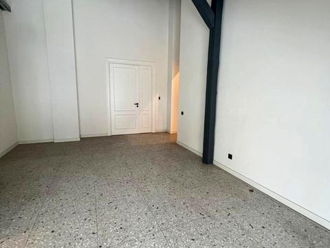 комерційна за адресою Гетьмана Петра Дорошенка вул. (Жовтнева), 37