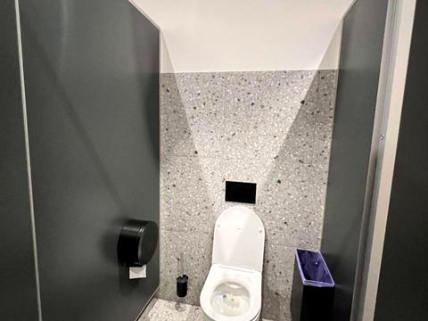 комерційна за адресою Гетьмана Петра Дорошенка вул. (Жовтнева), 37