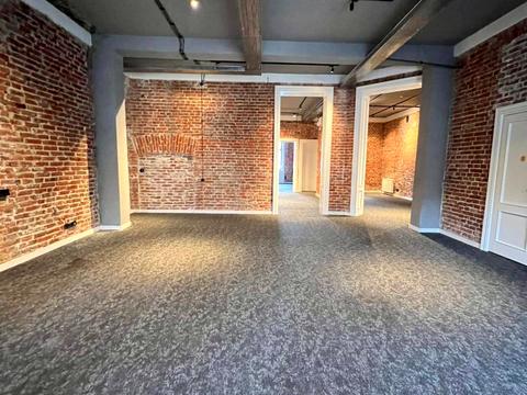 комерційна за адресою Гетьмана Петра Дорошенка вул. (Жовтнева), 37