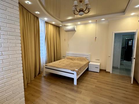 квартира за адресою Валерія Самофалова вул. (Каманіна), 16-А/5