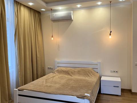 квартира за адресою Валерія Самофалова вул. (Каманіна), 16-А/5