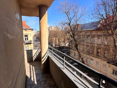 квартира за адресою Генерала Тараса Чупринки вул. (Пушкіна), 16