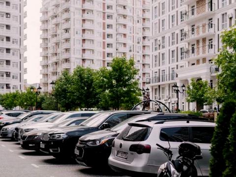 квартира за адресою Михайла Максимовича вул. (Онуфрія Трутенка), 24-Г