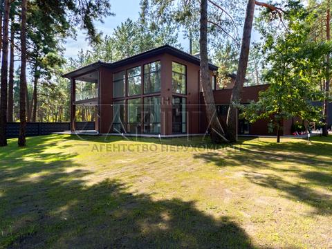 дом по адресу Плютовская ул.