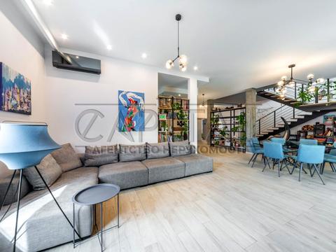 будинок за адресою Виноградна вул., 10