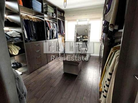 будинок за адресою Абрикосова вул.