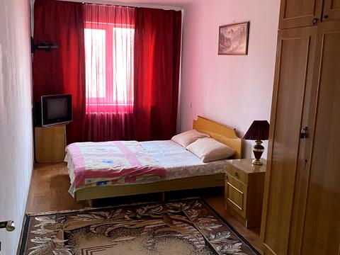 квартира за адресою Житомир, Добровольчих Батальйонів вул., 1