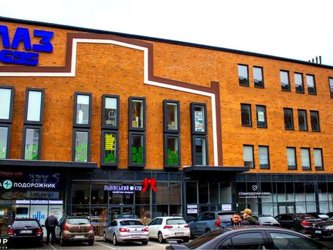 комерційна за адресою Львів, Стрийська вул., 45